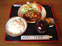 お食事